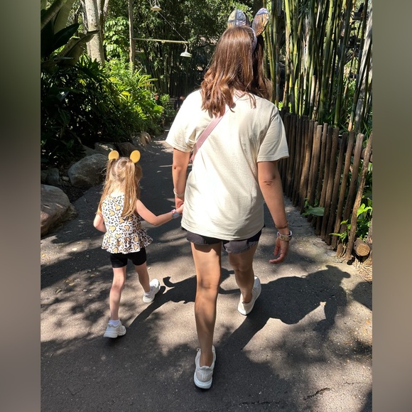 🖤✨LIKE to know when I go LIVE!✨🖤 - Picture 3 of 5